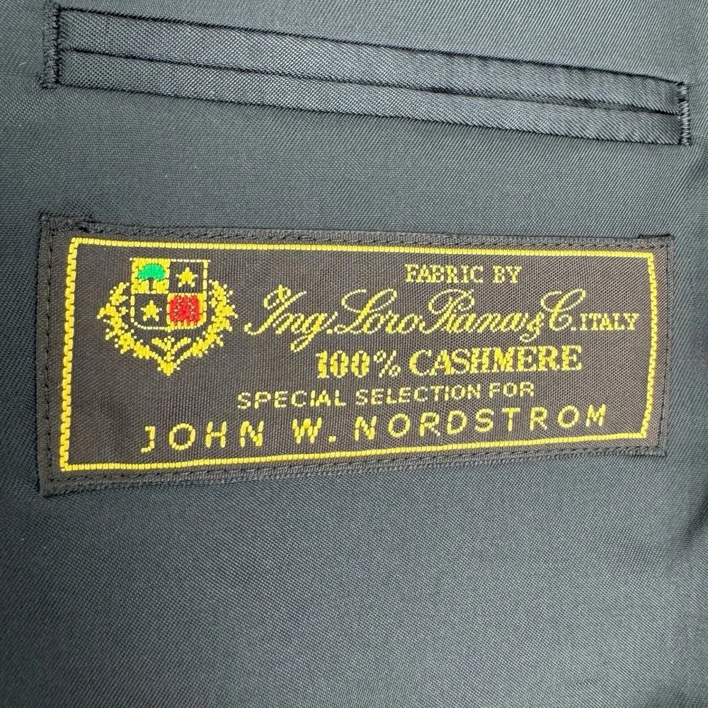 John W. Nordstrom Loro Piana Pure Cashmere Black & White Houndstooth‎ Blazer 44R